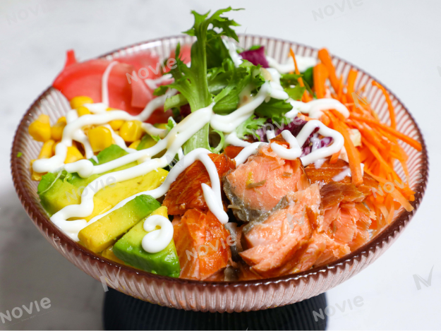 Cá hồi xông khói nóng Novie (vị Sweet & Spicy)