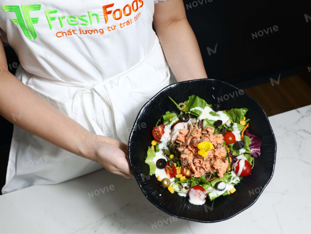 Cá hồi xông khói nóng Novie (vị Sweet & Spicy)