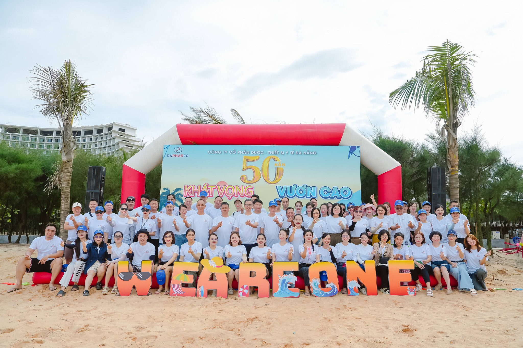 KỶ NIỆM THÀNH LẬP DAPHARCO – 50 NĂM KHÁT VỌNG VƯƠN CAO