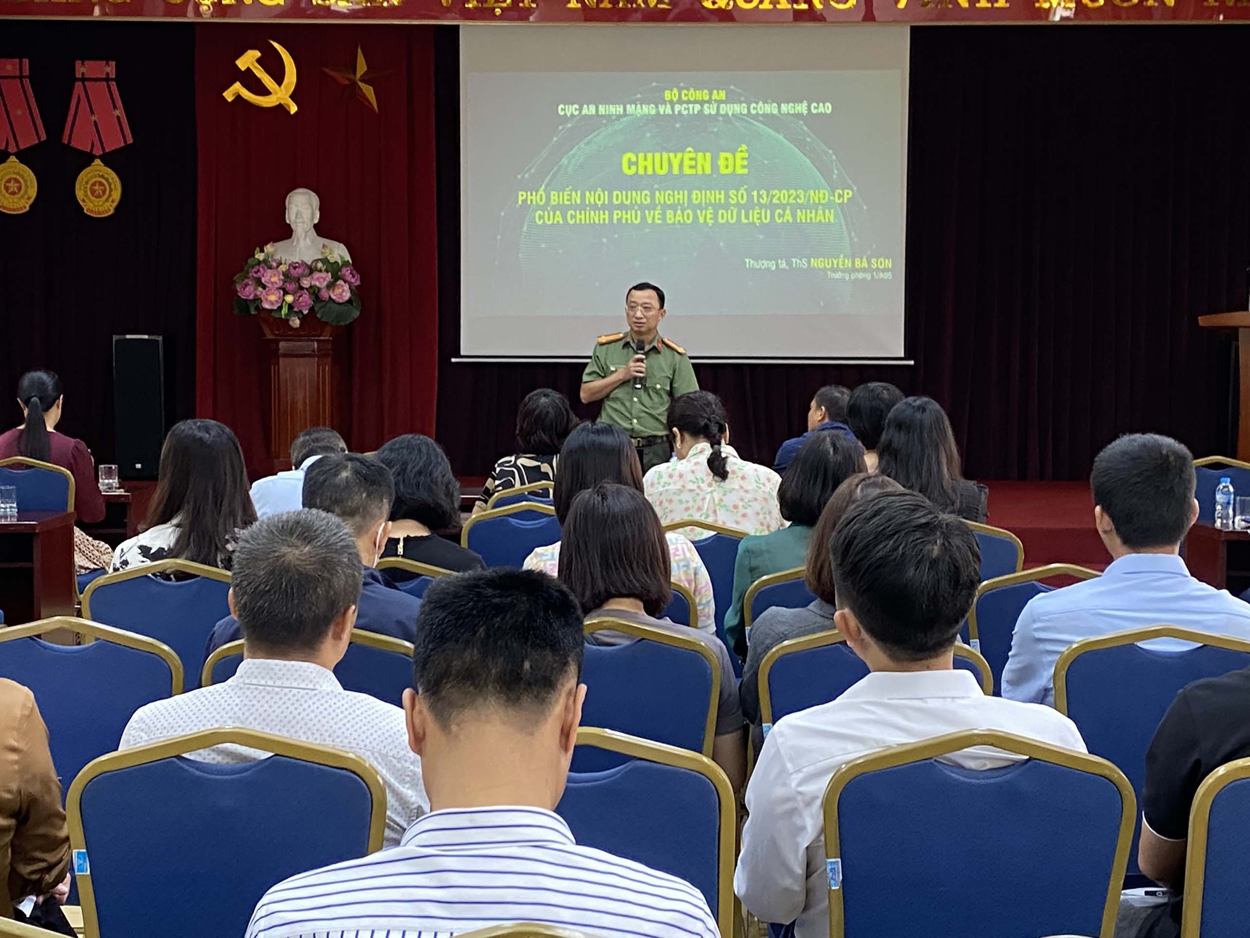 Bảo vệ dữ liệu cá nhân. Quy định pháp luật (Nghị định 13/2023/NĐ-CP) và những hành động cần thiết của doanh nghiệp để bảo vệ dữ liệu cá nhân