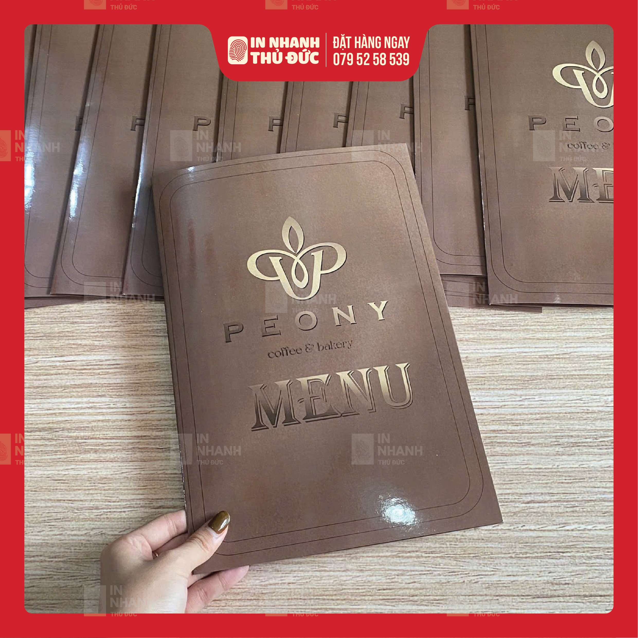 In Menu Cuốn Giấy: Bí Quyết Nâng Tầm Nhà Hàng, 