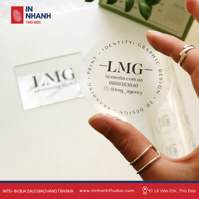 10 Lợi Ích Của Decal Trong Suốt Trong Quảng Cáo và Trang Trí