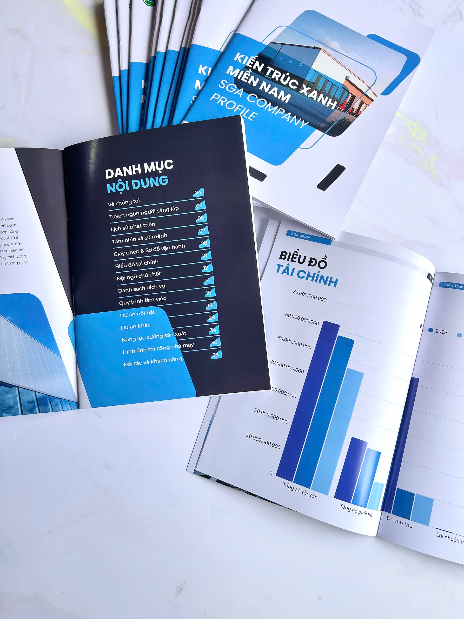 Catalogue in giấy Couche