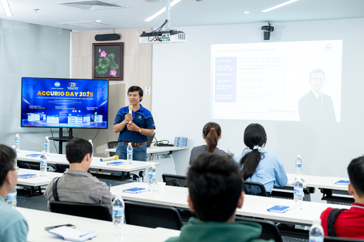 Buổi traning về AccurioPress