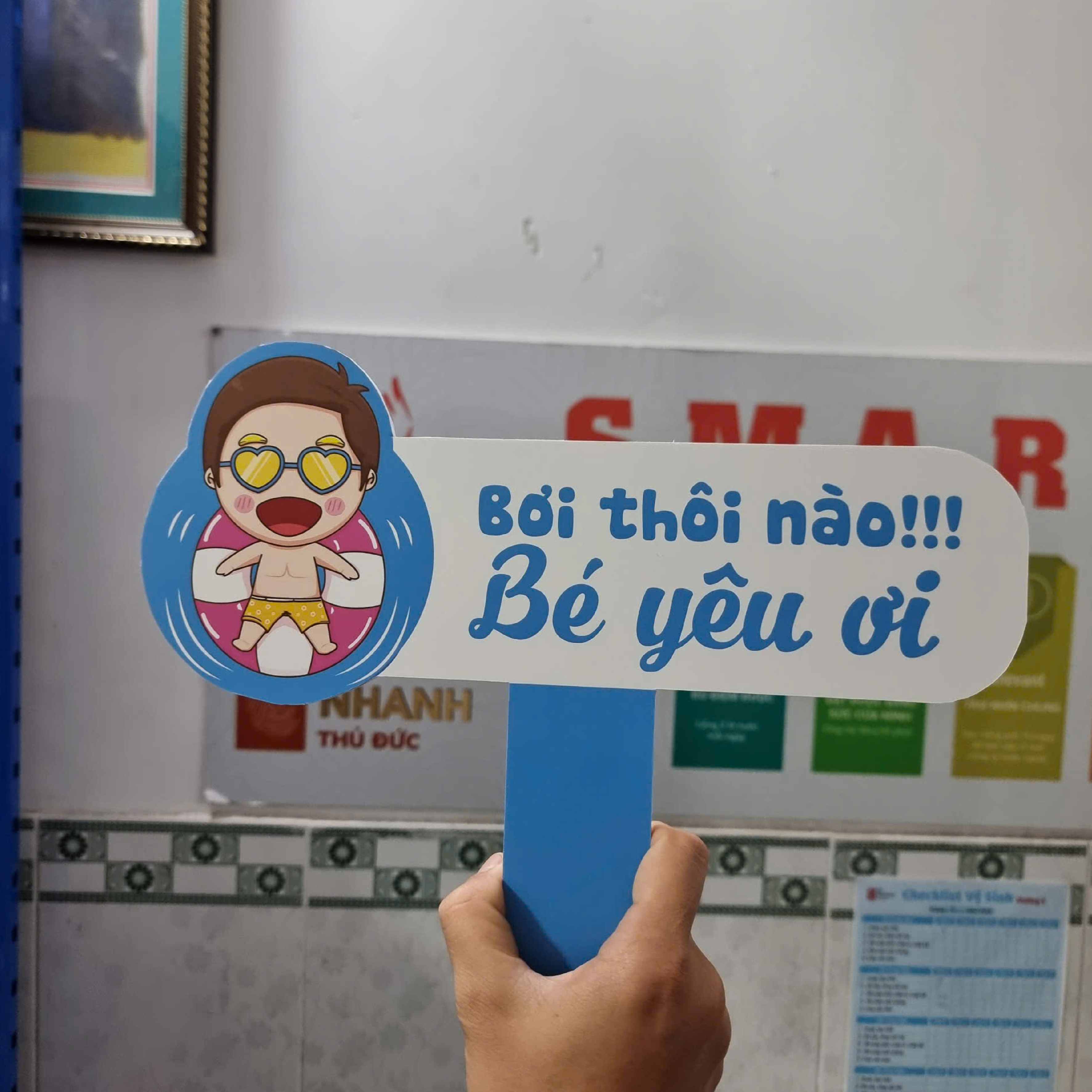 Hashtag cầm tay