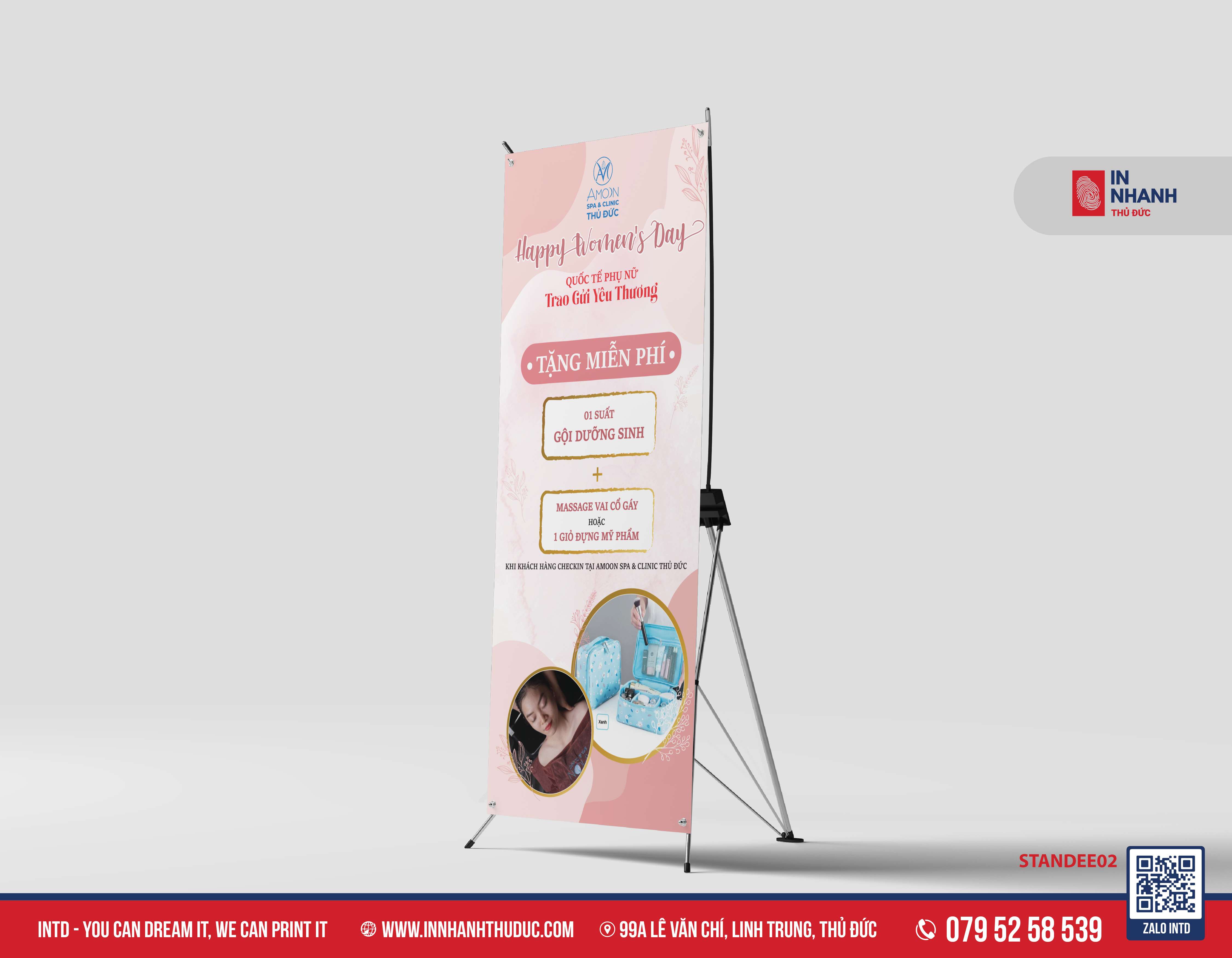 standee