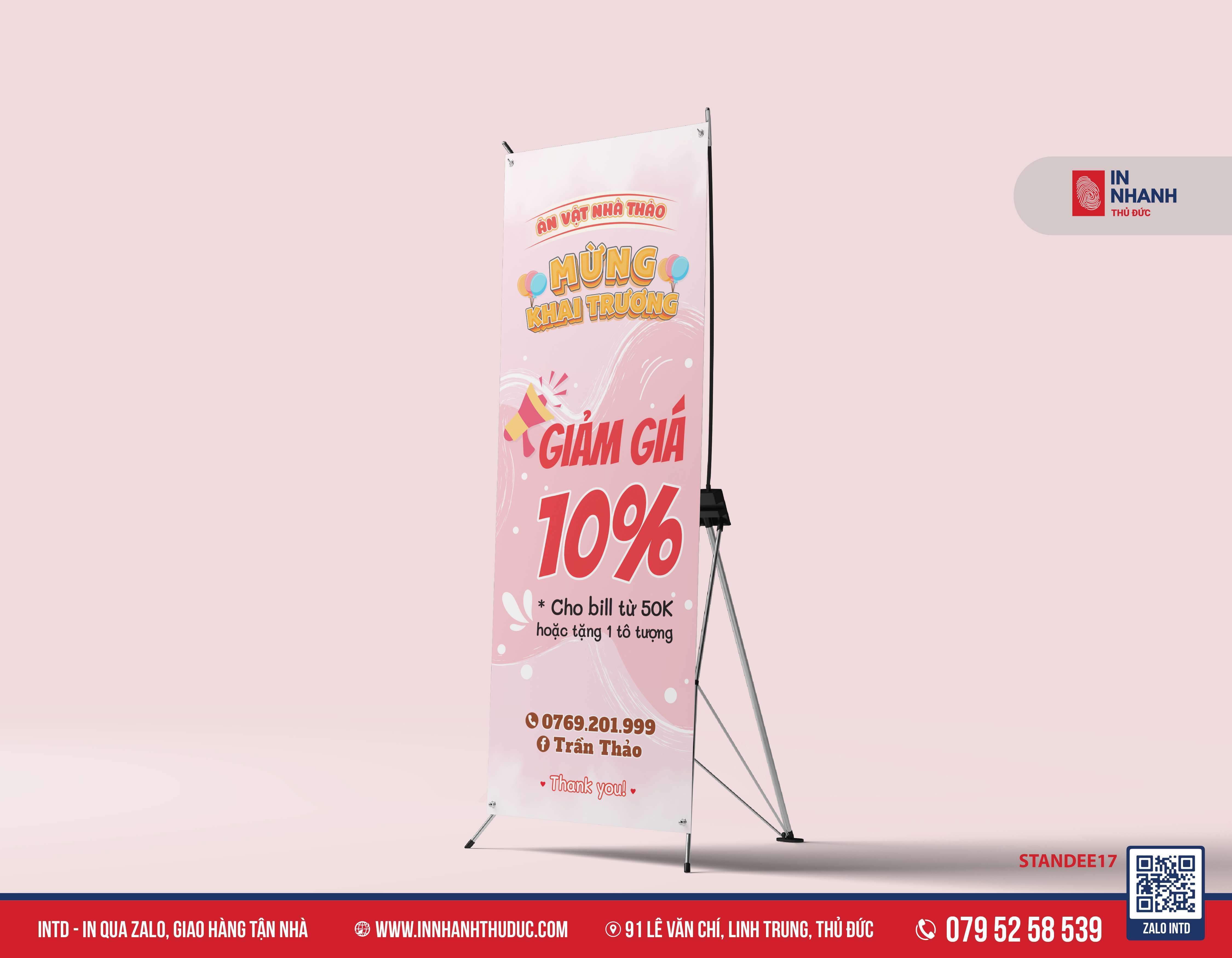 standee