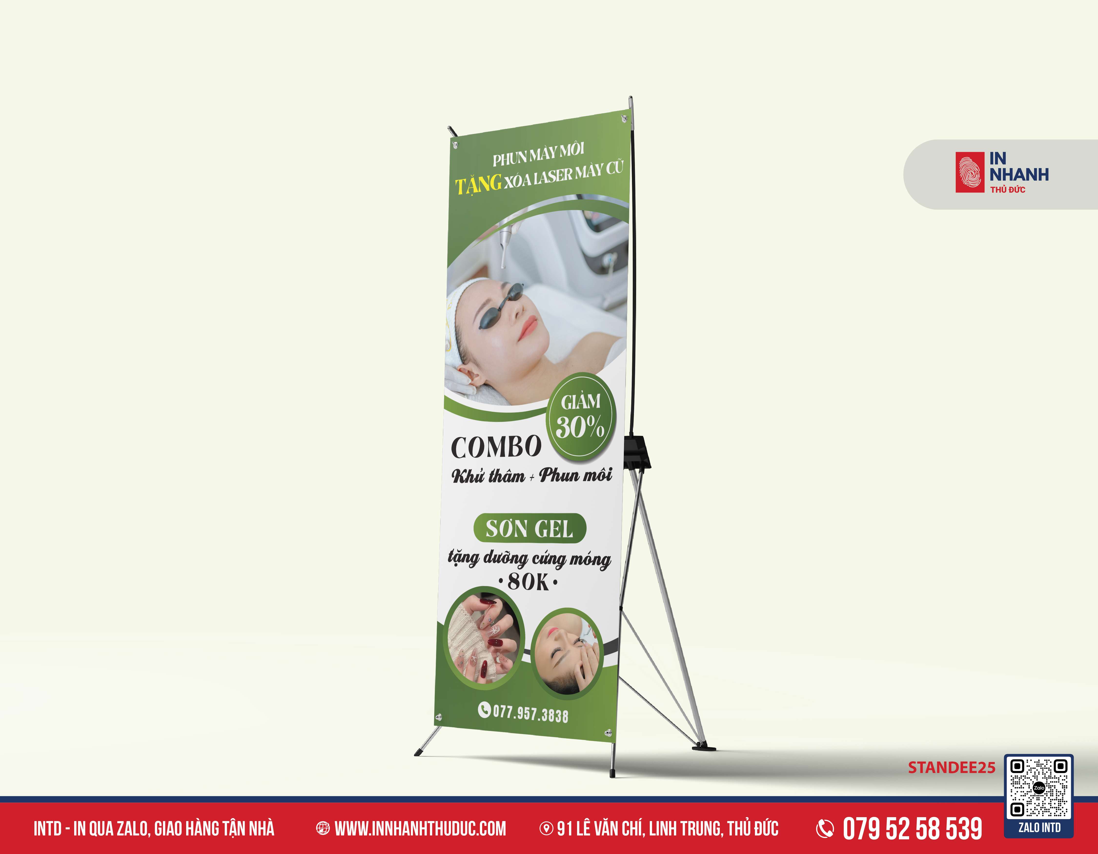 standee