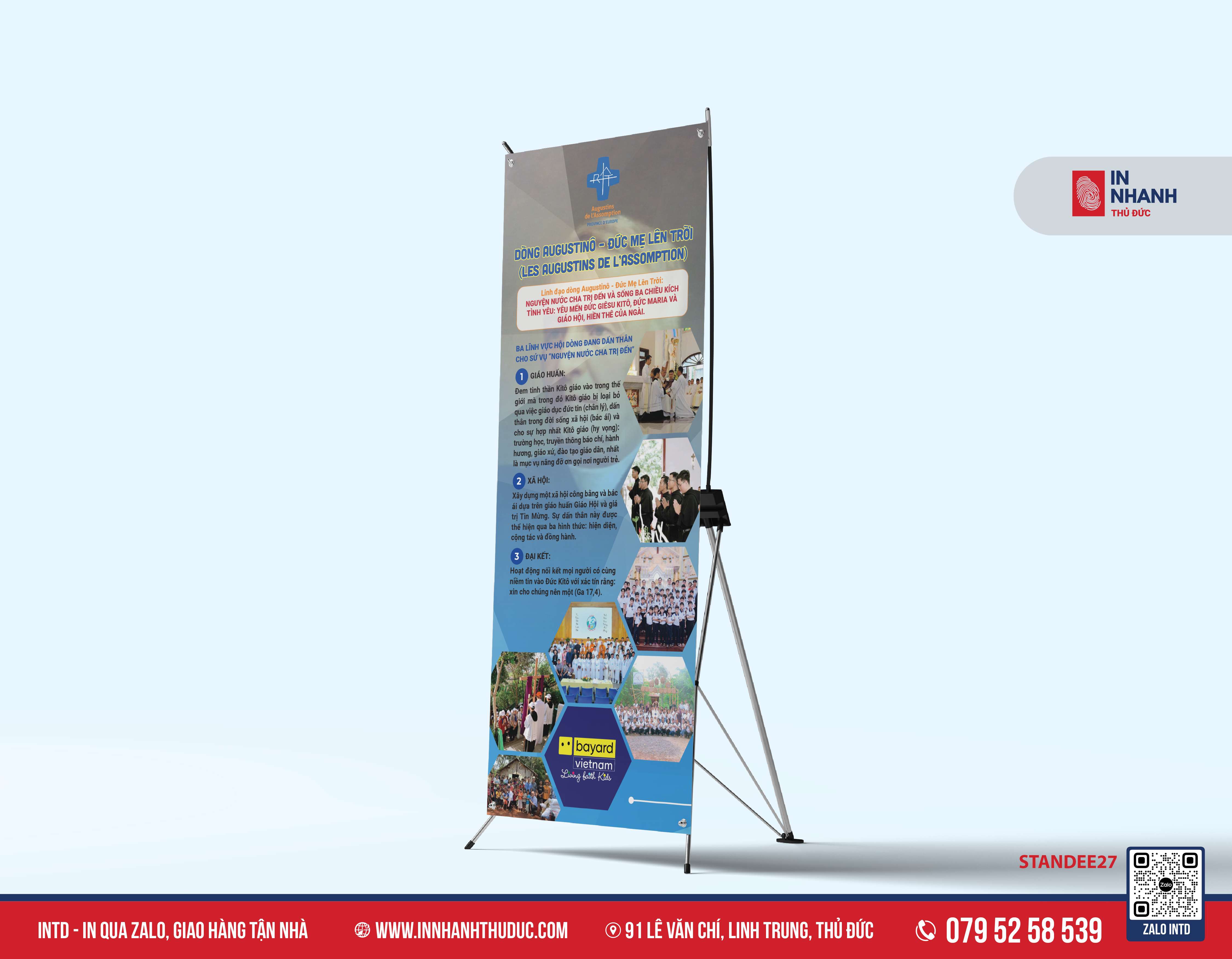 standee