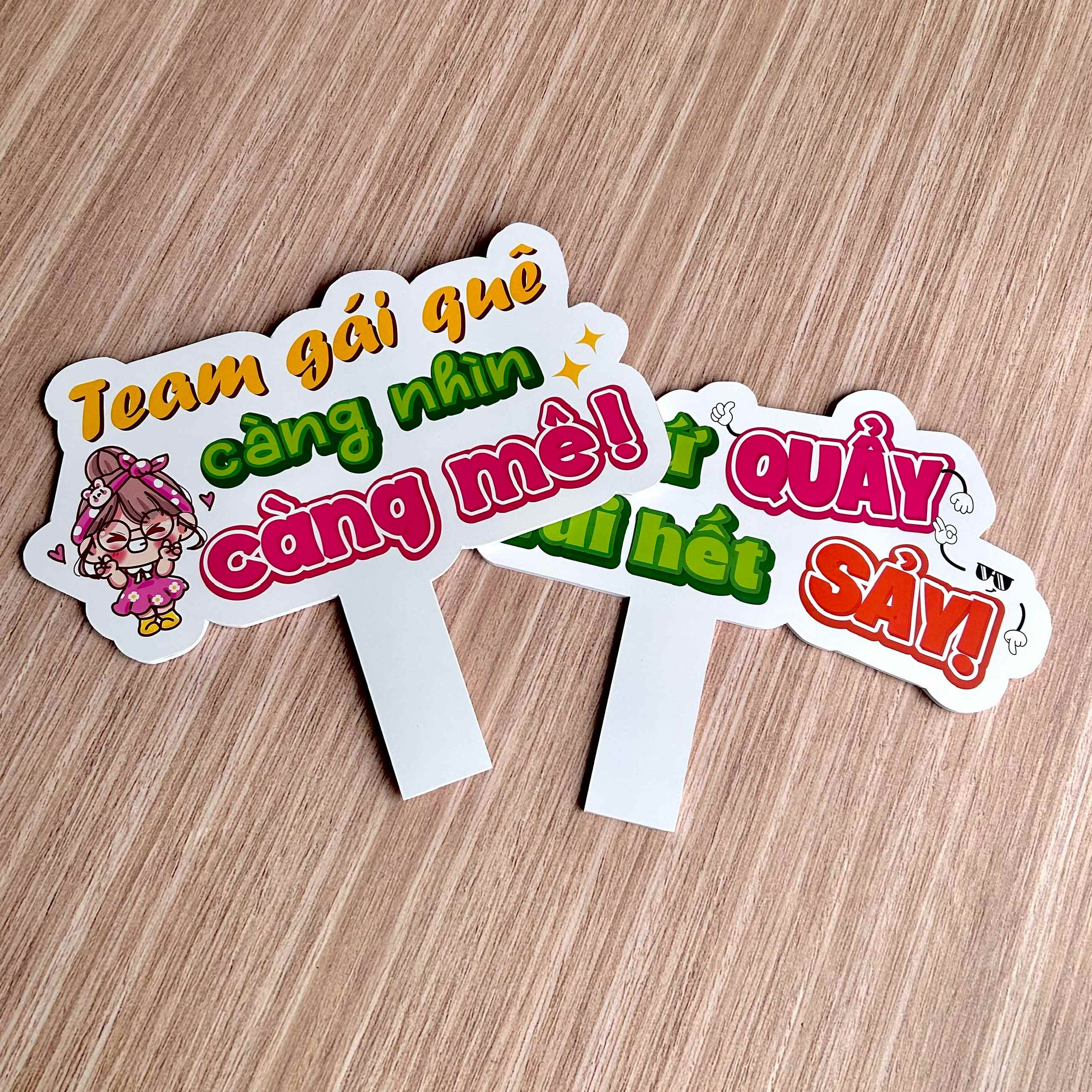 Hashtag cầm tay