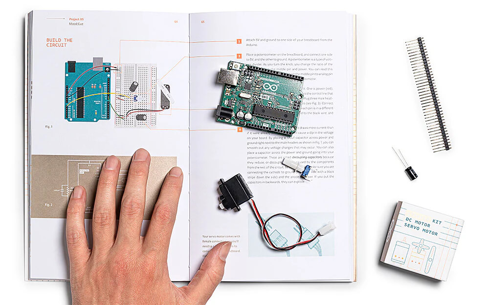 Arduino Starter Kit [English] chính hãng (Original - Made in Italy)