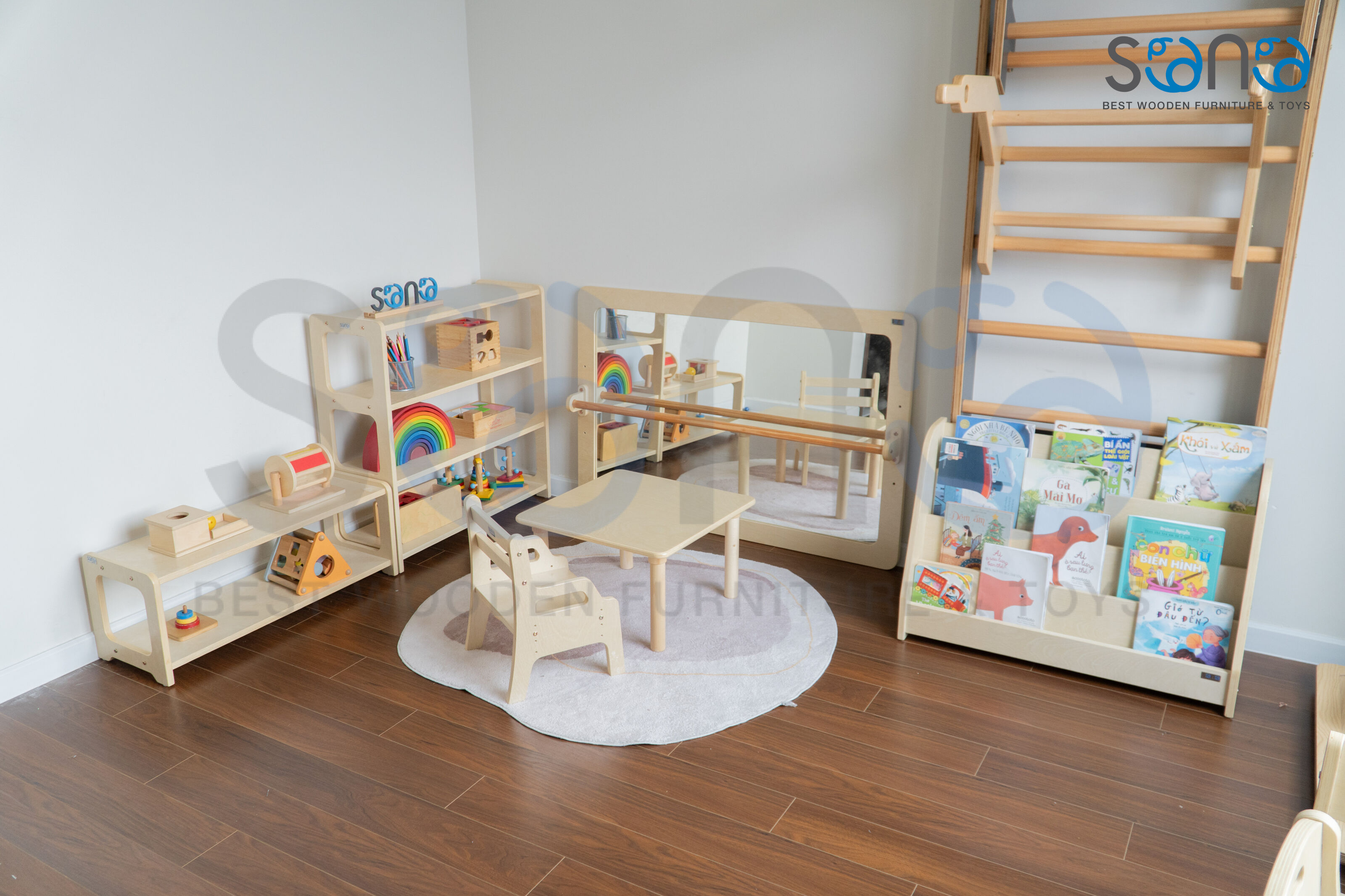 Góc học tập Montessori cho bé Giúp con tập trung hơn.