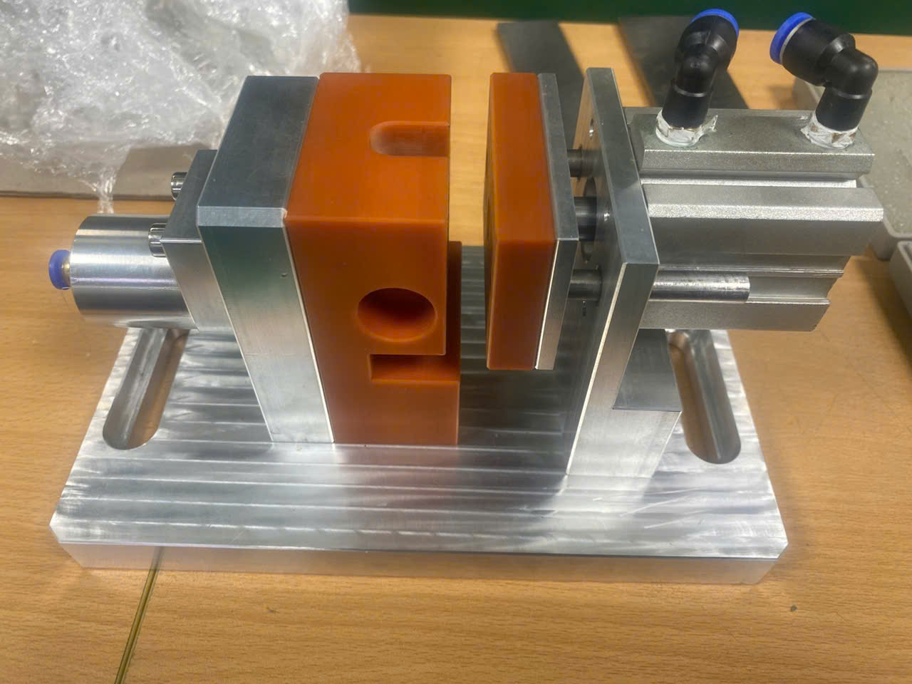 Địa chỉ sản xuất, gia công khuôn đúc, khuôn dập uy tín, giá tốt hiện nay