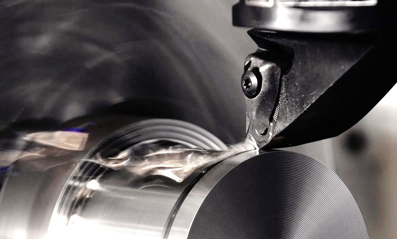 Gia công đục lỗ bằng máy CNC, MCT tại Hưng Yên - Đáp ứng mọi tiêu chuẩn kỹ thuật