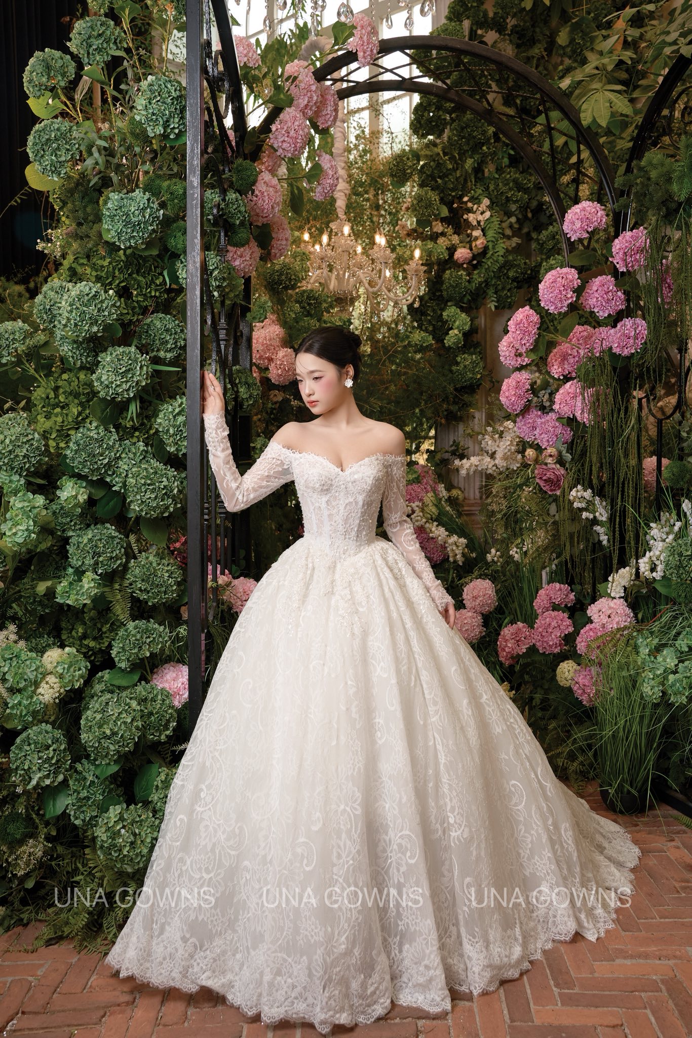 Váy Cưới Ren Cao Cấp Internal Lace 12