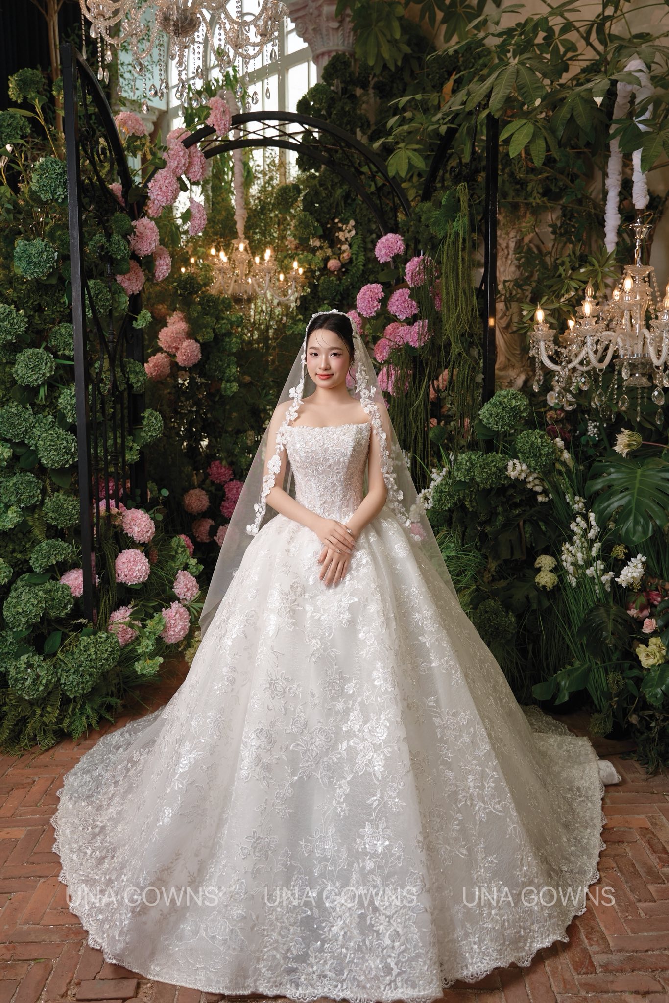 Váy Cưới Ren Cao Cấp Internal Lace 14