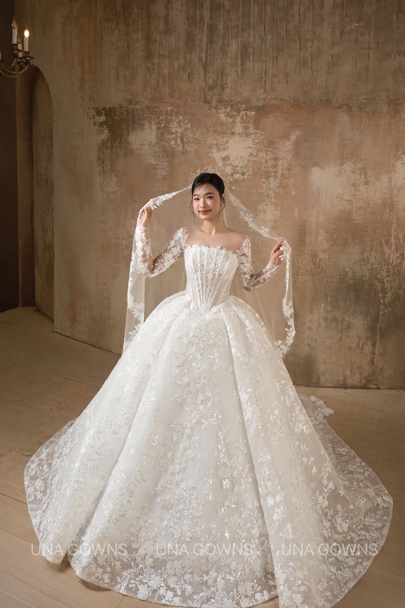 Váy Cưới Ren Cao Cấp Internal Lace 01