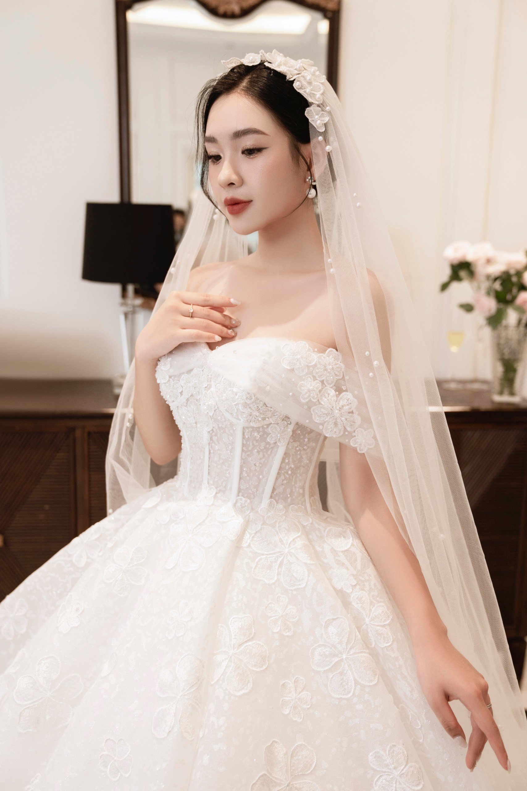Váy Cưới Luxury Wedding Gown CD24