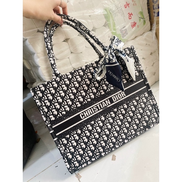Túi Xách Nữ Công Sở- Giỏ xách  họa tiết thổ Cẩm-Dior-Kèm khăn ❣ ❣Để được laptop -size 36 -  - ❣Có ảnh thật