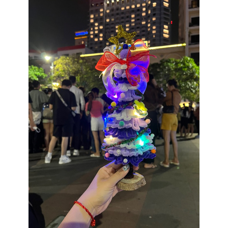 [Full phụ kiện ] Set Nguyên Liệu Làm Cây Thông Noel Bằng Kẽm Nhung Tặng Kèm Đèn Led