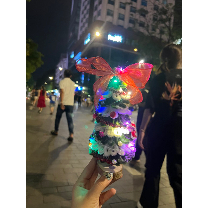 [Full phụ kiện ] Set Nguyên Liệu Làm Cây Thông Noel Bằng Kẽm Nhung Tặng Kèm Đèn Led