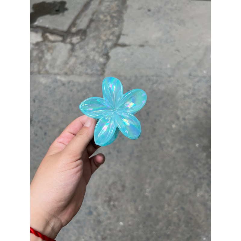 Kẹp Tóc Hoa Sứ 8cm Dành Cho Bạn Gái Thích Hợp Đễ Đi Biển Tặng Quà