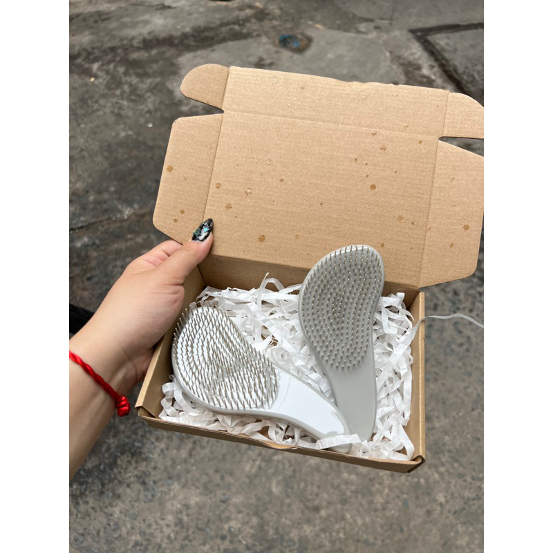 Lược Vân Đá Đính Tên Theo Yêu Cầu Tặng Kèm Nơ, Lược Chống Rối Custom Tên Dành Cho Bạn Gái