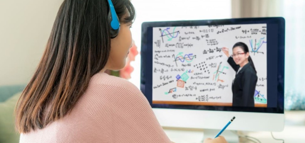 Học Đại Học Từ Xa NEU–Toyo: Giải Đáp Thắc Mắc & Giá Trị Thật Sau Khi Tốt Nghiệp