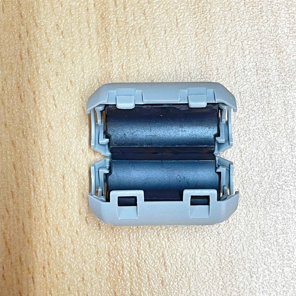 Bộ Lọc Khử Từ Chống Nhiễu TDK ZCAT2436-1330 Ferrite Core Cable Max OD 13mm