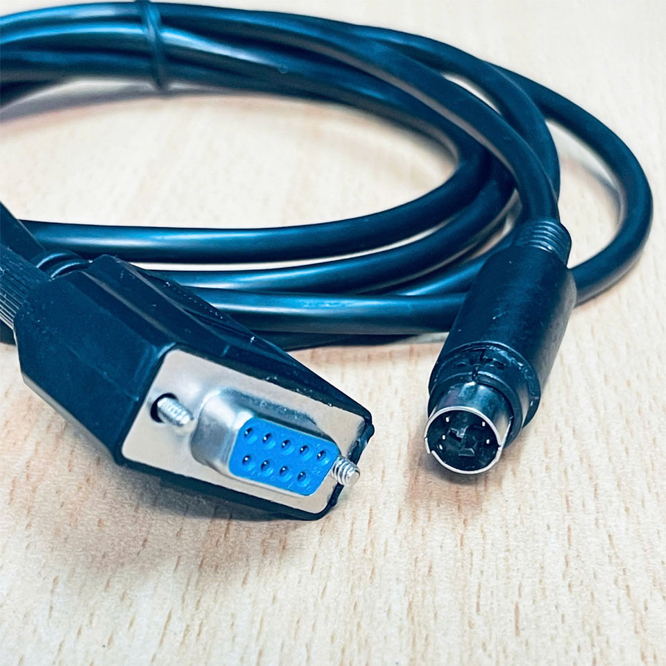 Cáp Điều Khiển RS232 Communication FBS-232P0-9F-150 Dài 2M Cable Mini Din 4 Pin to DB9 Female For Download of Software or Update Data FATEK FBS Series PLC
