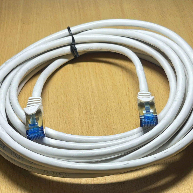 Cáp mạng Ethernet S/STP Cat6A/Cat7 10G   STRAND TWIST-PAIR 4P 26AWG Lenght 5M White