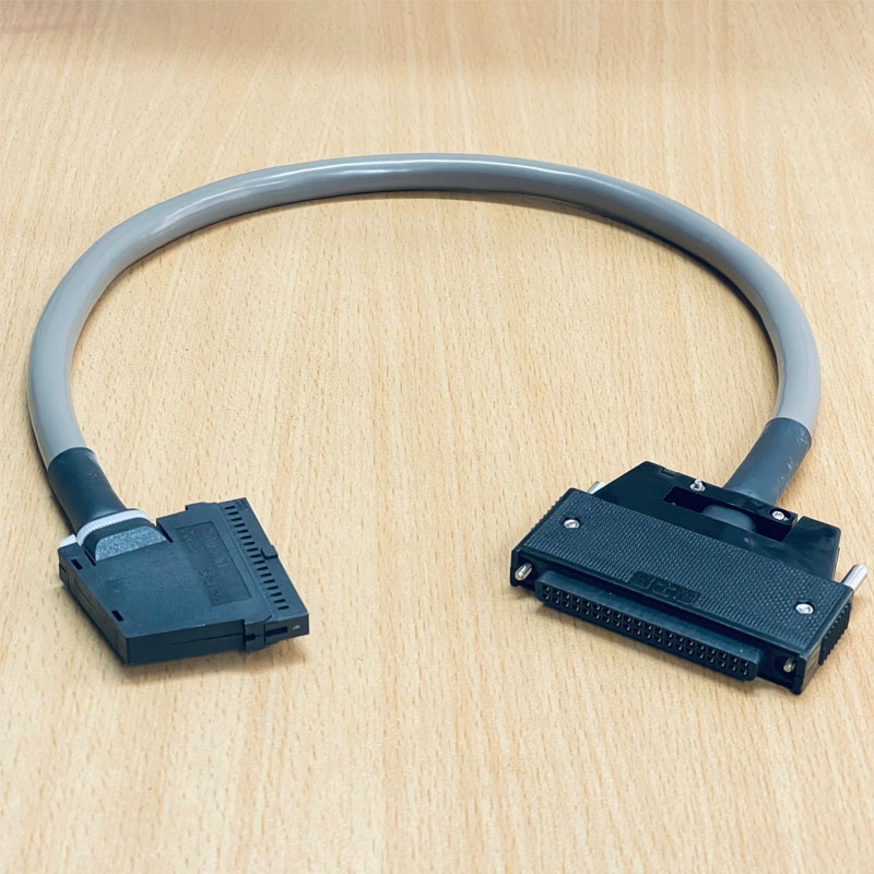 Cáp MCN34-FR-05 Dài 0.5M Cable OMRON XG5 IDC 34 Pin to A6CON1 40 Pin Fema Cable For Servo Driver/PLC and Terminal Block Breakout Board