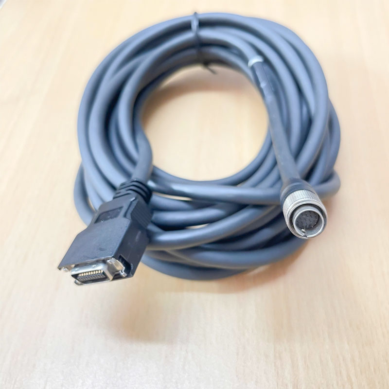 Cáp Keyence CA-CH5 Camera Cable Dài 5M  For High Speed Camera