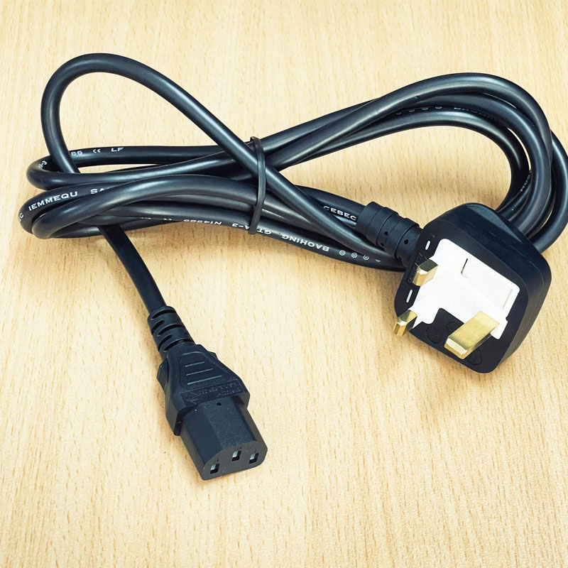 Dây Nguồn 3 Chấu Có Cầu Chì UK Plug BS 1363 to IEC 60320 C13 Power Cord Volex V1625 10A 250V 3x1.0mm² Dài 2.5M
