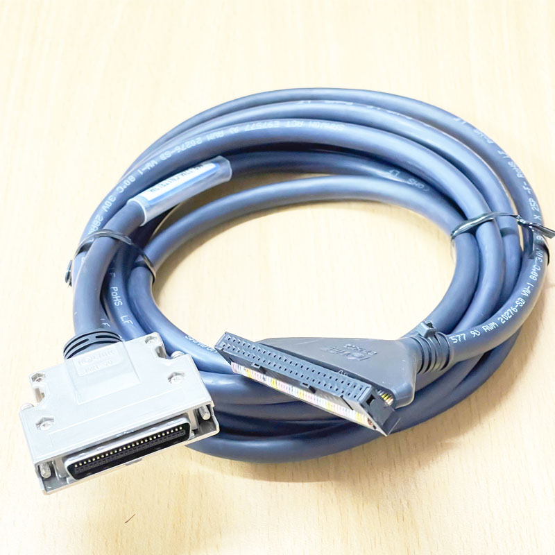 Cáp Mitsubishi MR-J2M-CN1TBL3M MDR 50 Pin Male to IDC 50 Pin Female Pitch 2.54m Dài 3M Junction Terminal Block Cable for MR-TB50