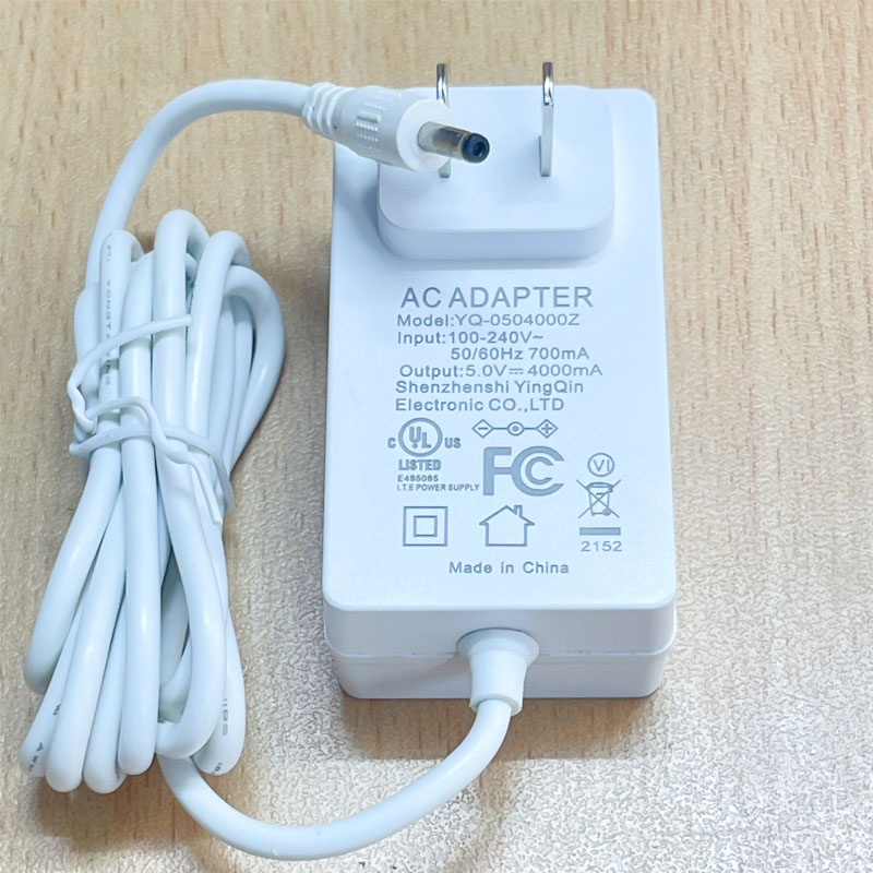 Adapter 5V 4A 20W YQ-0504000Z Connector Size 3.5mm x 1.35mm