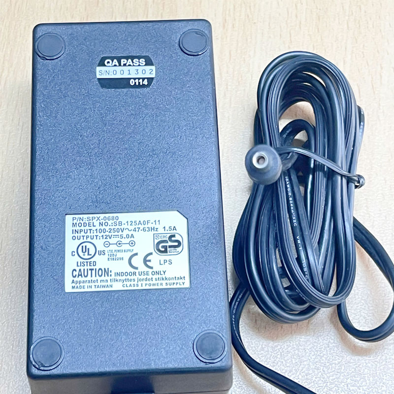 Chuyển Nguồn Adapter SUNPOWER 12V 5A 60W SB-125A0F-11 Connector Size 5.5mm*2.1mm