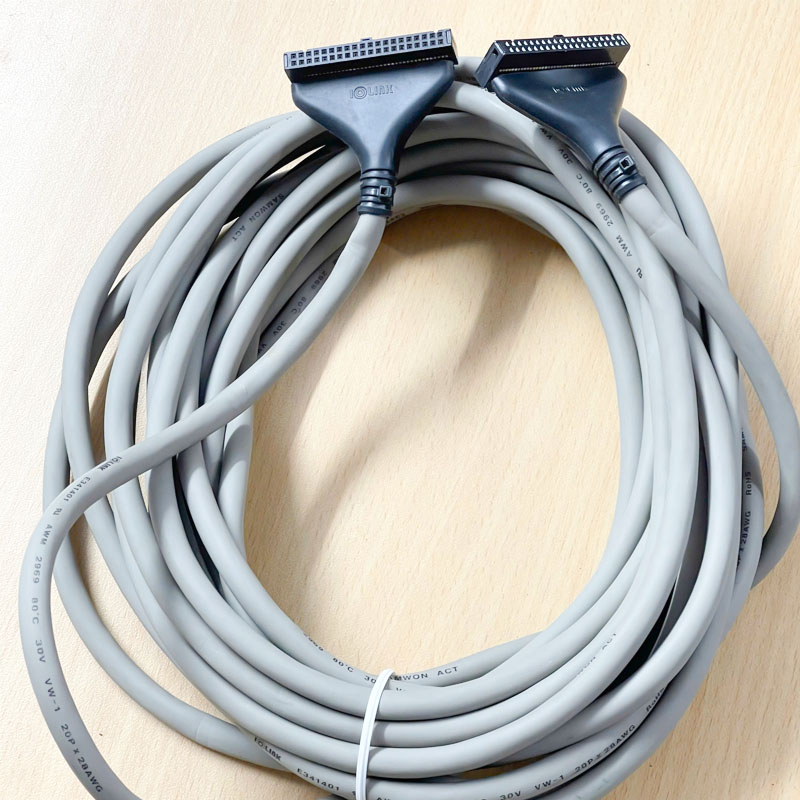 Cáp SAMWOM IO-LINK IDC 40 Pin Dài 10M E 341401 AWM 2969 80C 30V VW-1 20P X 28AWG For Mitsubishi Terminal Lock