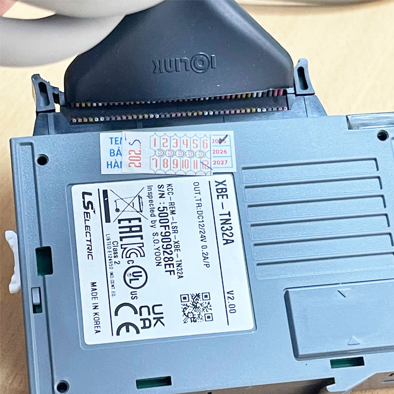 Bộ Mô-Đun I/O LS XBE-TN32A + Cáp C40HH-15PH-XBE Dài 1M OLINK I/O Module Signal Cable Connector IDC 40 Pin to IDC 40 Pin
