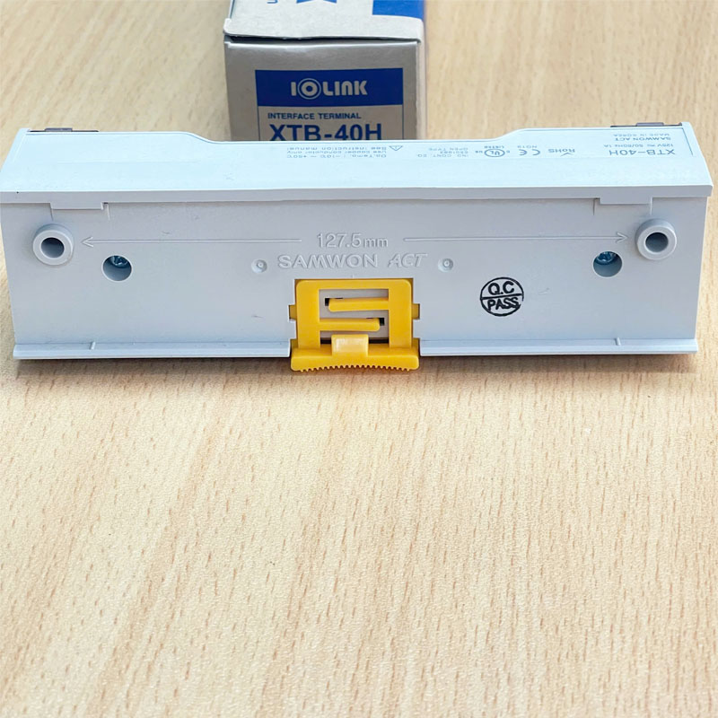 Cầu Đấu Original IOLINK XTB-40H 125V 50/60Hz 1A IDC 40 Pin Interface Terminal Block in Korea