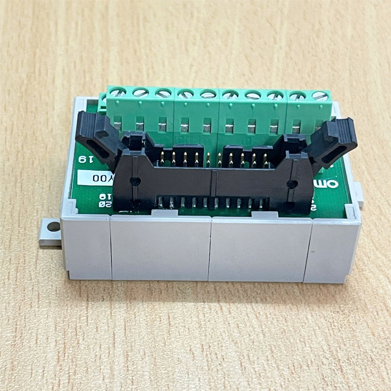 Cầu Đấu OMRON XW2B-20G4 IDC Connector 20 Pin Male Pitch 2.54mm Interface Terminal Block