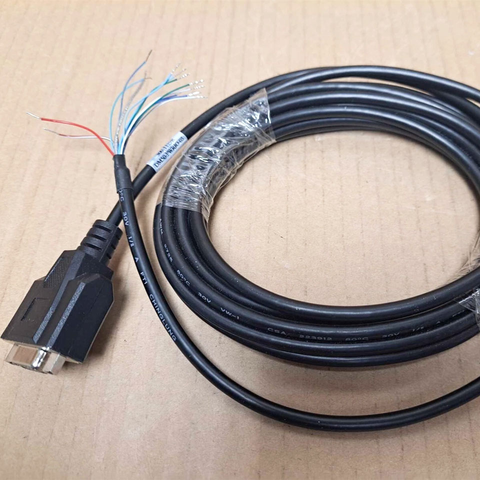 Cáp Nguồn I/O OEM Cognex DM50-PWRIO-05 Dài 5M Cable 15-Pin Female HD D-Sub 3Row to 15 Core Bare Wire End Flying Leads For Power and IO Breakout Cable Cogne