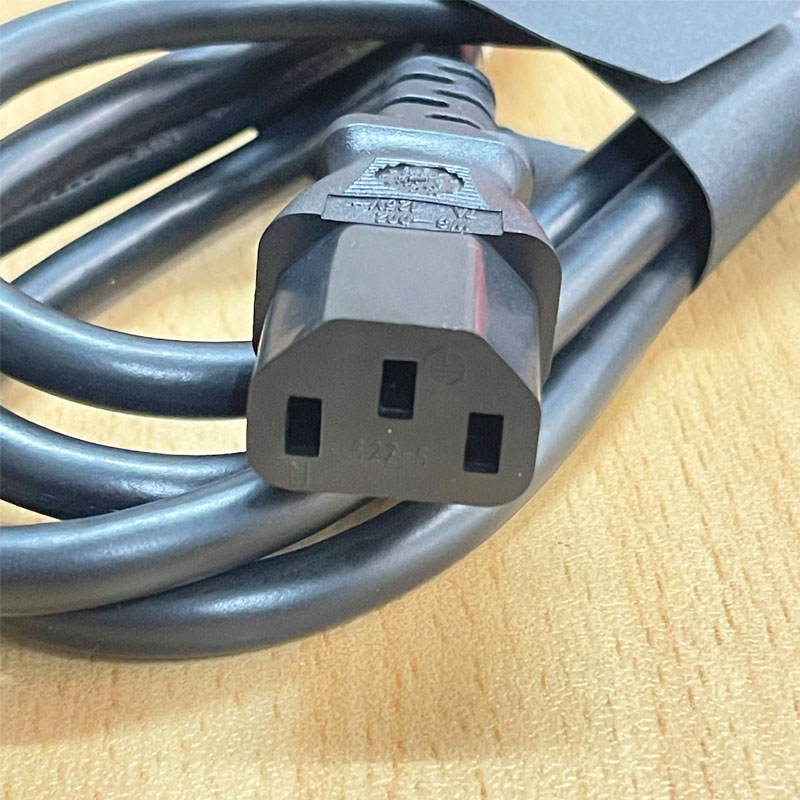 Dây Nguồn 3 Chân 2 Dẹt 1 Tròn Có Tiếp Địa NIHON WELL SHIN WS-001 WS-002 AC Power Cord Japan JIS C 8303 IEC C13 125V 7A 14AWG 3x0.75mm Dài 1.8M