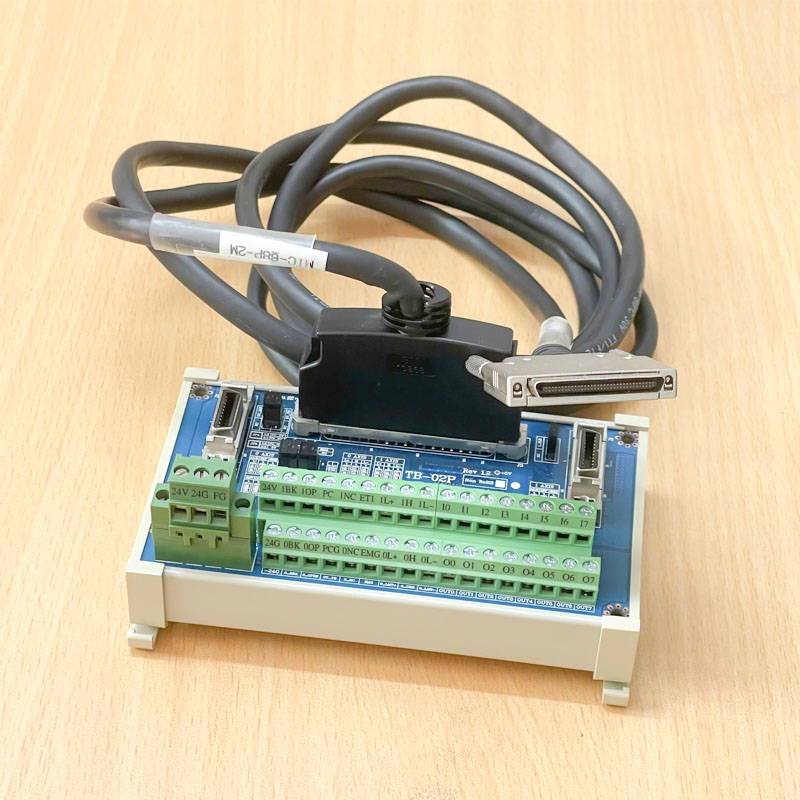 Bộ Cầu Và Cáp MTC-68P-2M TB-02P Cable I/O E150633 KWANG IL 34P X 30AWG MDR 10368 68 Pin Male to VHDCI 68 Pin Male Dài 2M