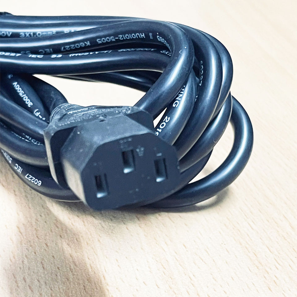 Dây Nguồn C13 C14 Volex V1625 10A 250V 18AWG 3x1.0mm² Dài 4M Dùng Để Kết Nối Nguồn Từ Bộ Lưu Điện UPS, Thanh Nguồn PDU, Thiết Bị Máy Chủ Server, Switch Mạng Hoặc Thiết Bị Y Tế