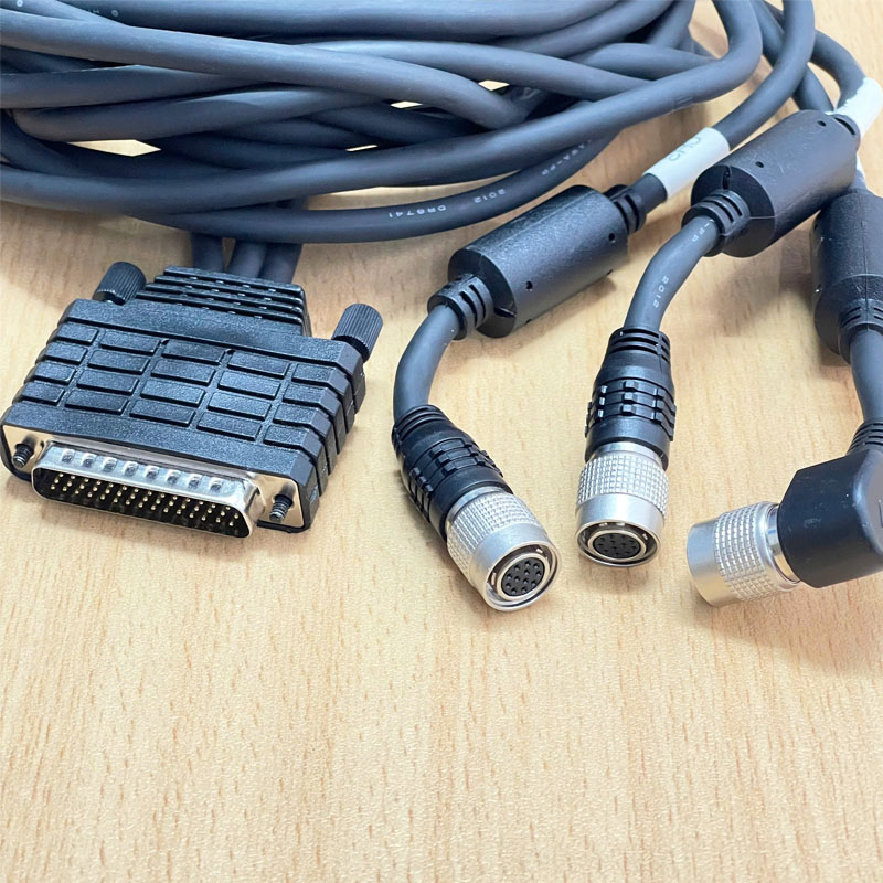Cáp DR3ch-T1S-MC4-3m DB44 Plus 44 Pin Male to 3 Camera Hirose 12 Pin Female HR10A-10P-12S(73) Video Splitter Cable Dài 3M For CCD Machine Vision Camera Cable