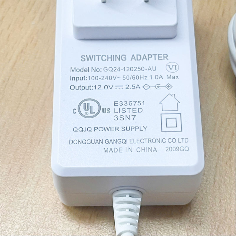 Adapter 12V 2.5A GQ24-120250-AU Chân Cắm DC TIP Size 5.5mm x 2.5mm 90 Degree