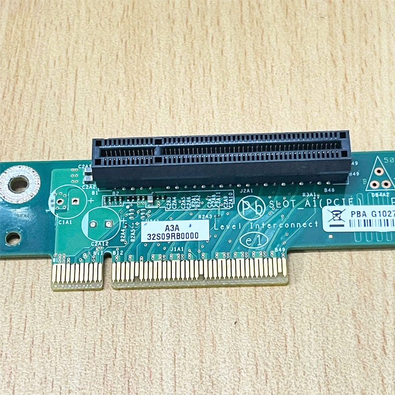 Thiết Bị SuperMicro RSC-RR1U-E8 1U PCI-E x8 Slot to PCI-E Slot Riser Card