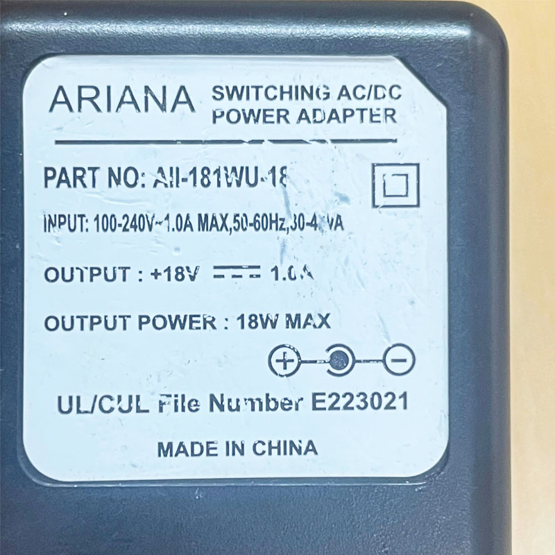 Adapter 18V 1A ARIANA AII-181WU-18 Connector Size 3.5mm x 1.35mm