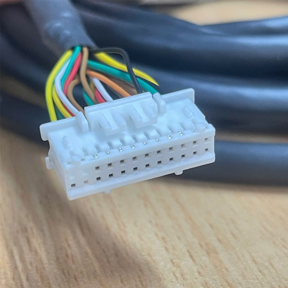Cáp AIA CB-APSEP-MPA050 ED-080-2-015-G-050-0 Dài 5M For Motor Encoder Cable